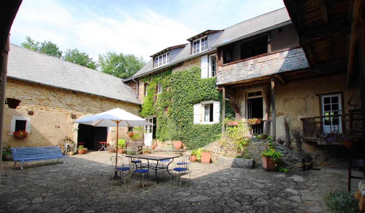 La Ferme Dague Bed & Breakfast Lasseube Екстериор снимка
